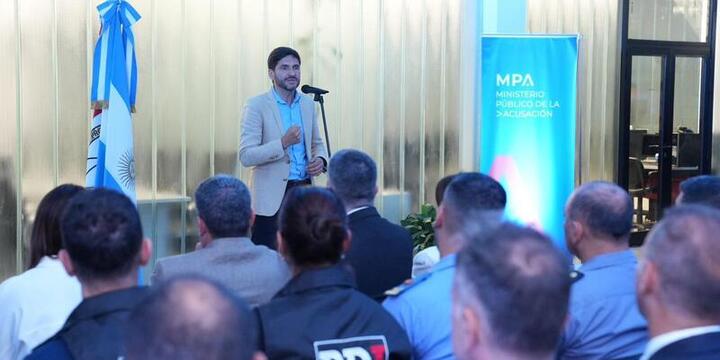 Imagen de Santa Fe refuerza la lucha contra el narcomenudeo: presentaron la Unidad Fiscal Especial de Microtr&aacute;fico