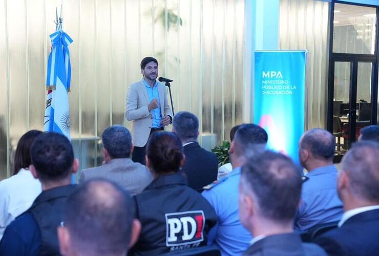 Imagen de Santa Fe refuerza la lucha contra el narcomenudeo: presentaron la Unidad Fiscal Especial de Microtr&aacute;fico