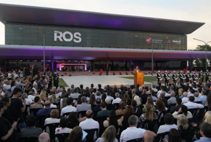 Imagen de El Aeropuerto de Rosario estrena pista y terminal: una obra clave para la conectividad de la regi&oacute;n