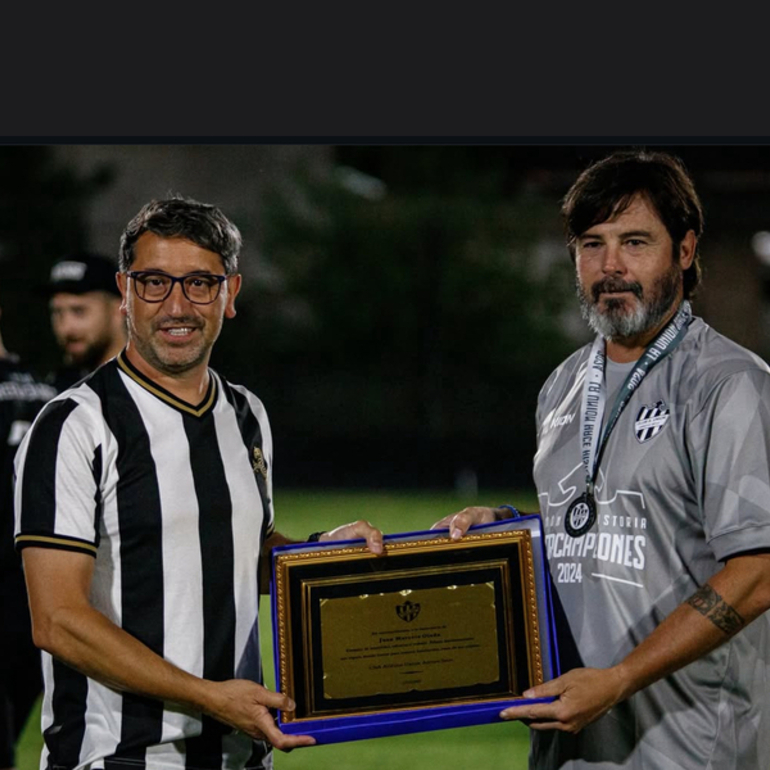 Imagen de Uni&oacute;n realiz&oacute; reconocimiento a Juan Marcelo Ojeda por su trayectoria