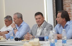 Imagen de La Provincia y los intendentes de ciudades portuarias dan otro paso para construir el nuevo Circuito de Ingresos a Puertos