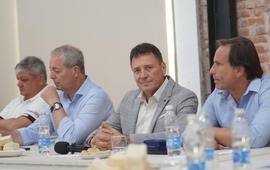 Imagen de La Provincia y los intendentes de ciudades portuarias dan otro paso para construir el nuevo Circuito de Ingresos a Puertos