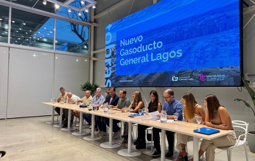 Imagen de General Lagos firm&oacute; un hist&oacute;rico convenio P&uacute;blico-Privado-Sindical para una obra de Gas Natural