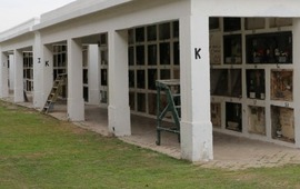 Imagen de Indignaci&oacute;n vecinal por el estado de abandono del Cementerio Municipal: �Nadie se hace cargo�