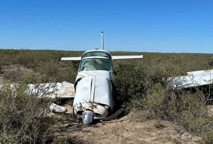 Imagen de Una avioneta de un empresario local cay&oacute; en zona rural de San Antonio Oeste