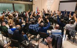 Imagen de Municipales lanzan un fuerte plan de lucha: Paro de 48 horas y cortes de ruta en toda la provincia