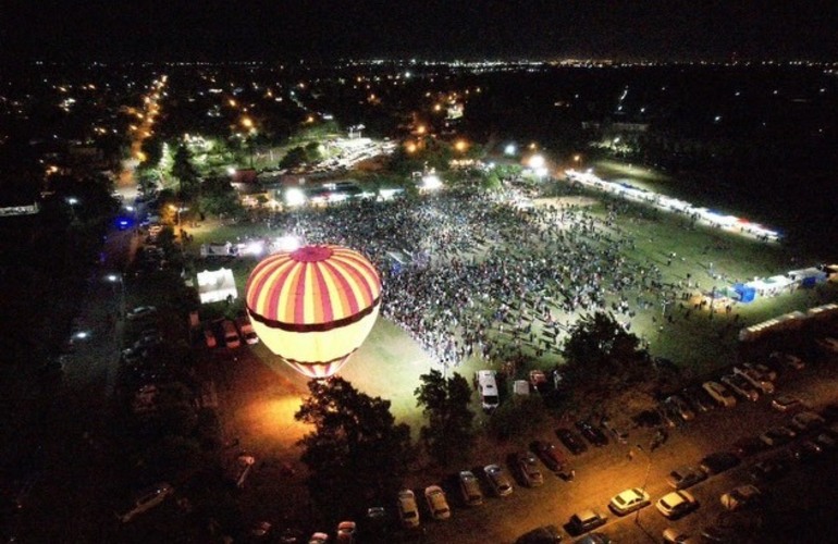 Imagen de Pueblo Esther celebr&oacute; sus 130 a&ntilde;os con una fiesta multitudinaria: m&aacute;s de 10 mil personas se sumaron al festejo