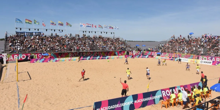 Imagen de Rosario se convierte en la capital mundial del f&uacute;tbol playa con la "Copa Tricentenario"