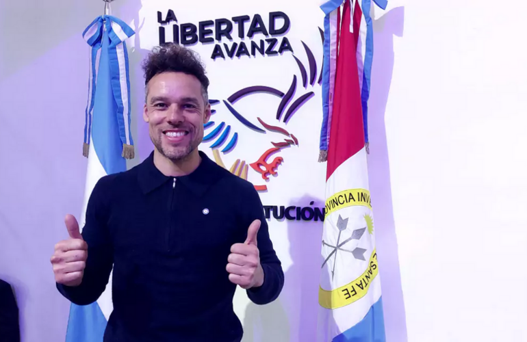 Imagen de Siguiendo los pasos de Milei: el concejal Mat&iacute;as Tomasi sortear&aacute; su sueldo en Villa Constituci&oacute;n