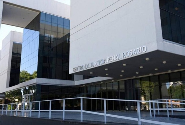 Imagen de Fighiera: Imputan a un hombre por lesionar y amenazar a su pareja, y por resistir el accionar policial cuando fue aprehendido.