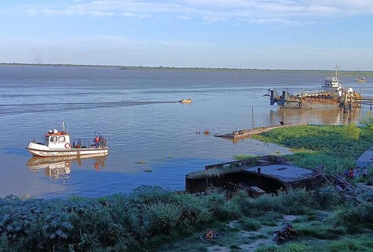 Imagen de Tragedia en Puerto San Martín: hallaron el cuerpo del adolescente que era buscado en el río Paraná Imagen de Tragedia en Puerto San Martín: hallaron el cuerpo del adolescente que era buscado en el río Paraná