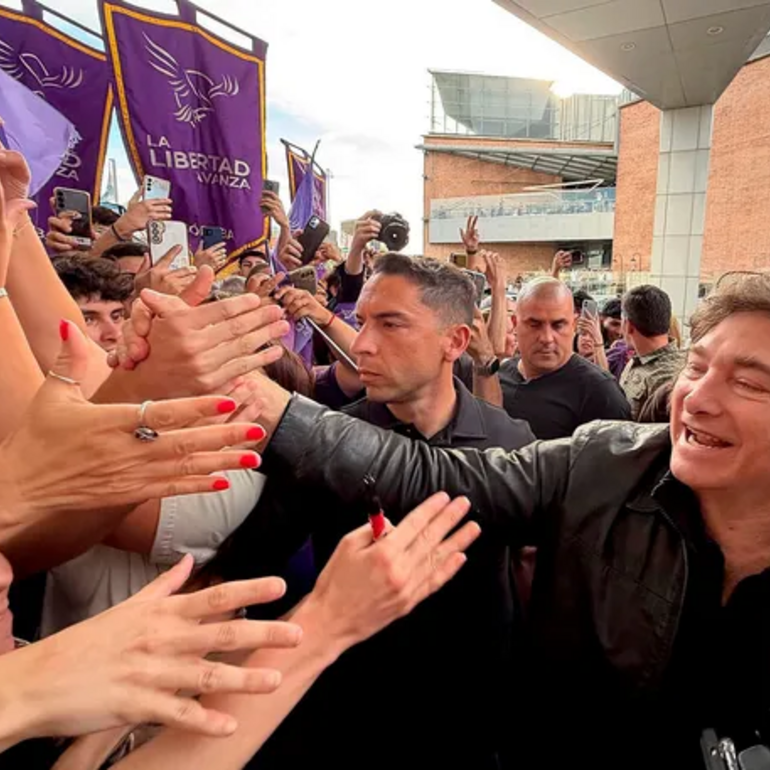 Imagen de Confirmado: Javier Milei viajar&aacute; a C&oacute;rdoba para participar del Festival de Jes&uacute;s Mar&iacute;a