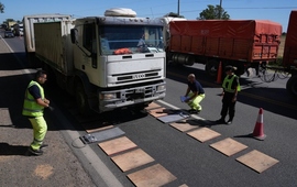 Imagen de Pueblo Esther: Provincia lanz&oacute; en la vecina ciudad controles intensivos en transporte de carga