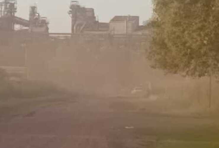 Imagen de Desidia y gasto extra: El municipio se qued&oacute; sin regadores y debe pagarle a un privado para frenar la tierra