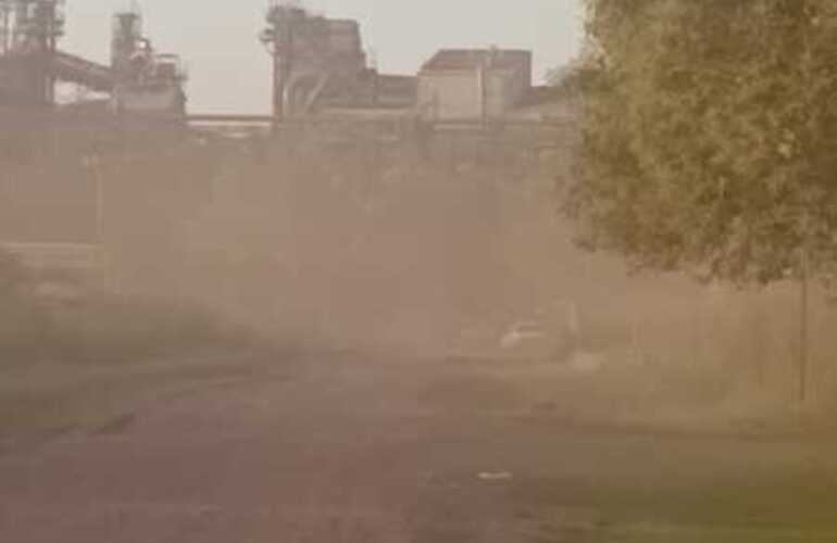 Imagen de Desidia y gasto extra: El municipio se qued&oacute; sin regadores y debe pagarle a un privado para frenar la tierra