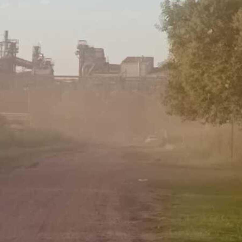 Imagen de Desidia y gasto extra: El municipio se qued&oacute; sin regadores y debe pagarle a un privado para frenar la tierra