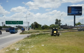 Imagen de Circunvalaci&oacute;n: Naci&oacute;n reactiv&oacute; el corte de pasto, pero crece el reclamo por la "oscuridad total"