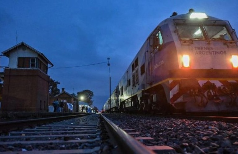 Imagen de El tren Buenos Aires�Rosario ajusta horarios y extiende el tiempo de viaje