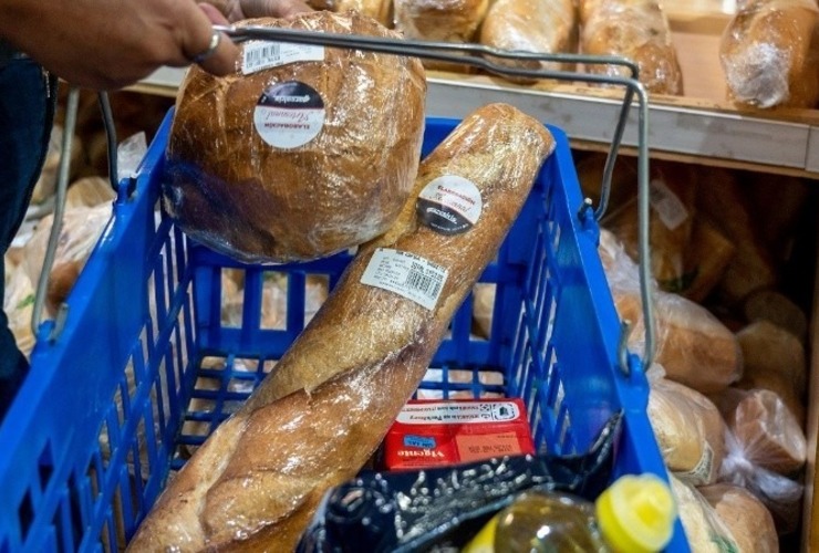 Imagen de La canasta b&aacute;sica volvi&oacute; a subir por encima de la inflaci&oacute;n y una familia necesit&oacute; m&aacute;s de $1.300.000 para no ser pobre