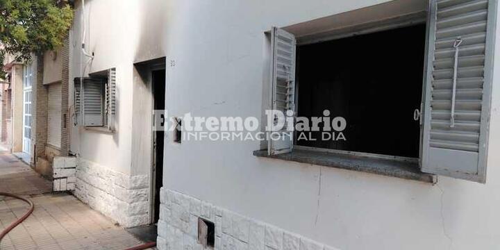 Imagen de Por un desperfecto en un aire acondicionado una vivienda tuvo un principio de incendio