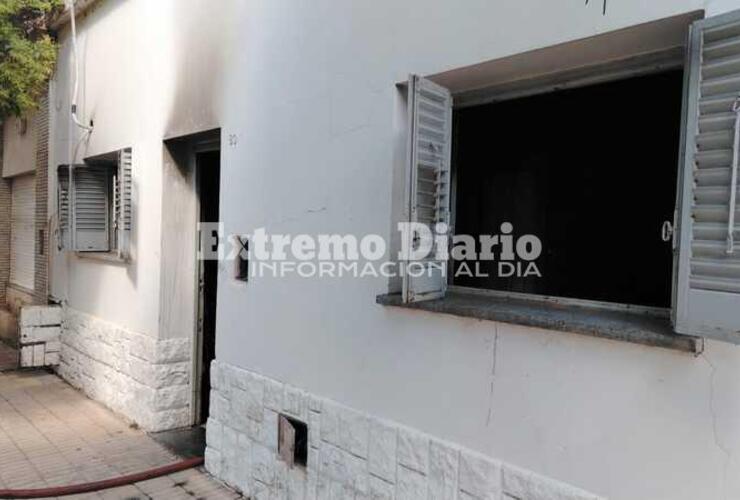 Imagen de Por un desperfecto en un aire acondicionado una vivienda tuvo un principio de incendio