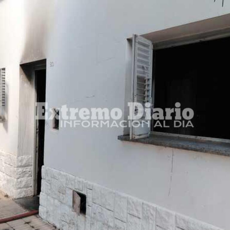 Imagen de Por un desperfecto en un aire acondicionado una vivienda tuvo un principio de incendio