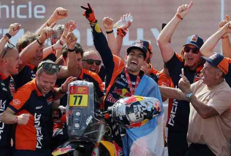 Imagen de &iexcl;Haza&ntilde;a hist&oacute;rica! Luciano Benavides se consagr&oacute; campe&oacute;n del Rally Dakar 2026 por apenas dos segundos