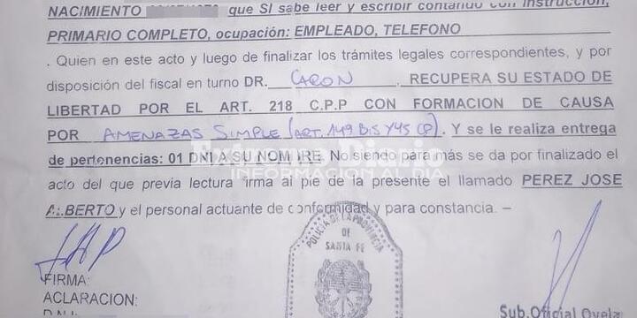 Uno de los documentos que le entregaron "al soltarlo" luego de varias horas de haber permanecido en la seccional 27ma.