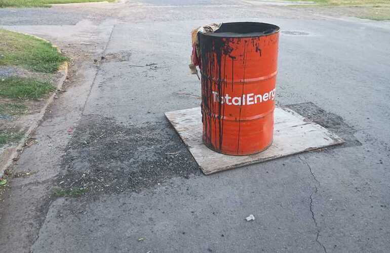 Imagen de Reclamo vecinal por falta de mantenimiento en Jos&eacute; Hern&aacute;ndez y Carlos Gardel