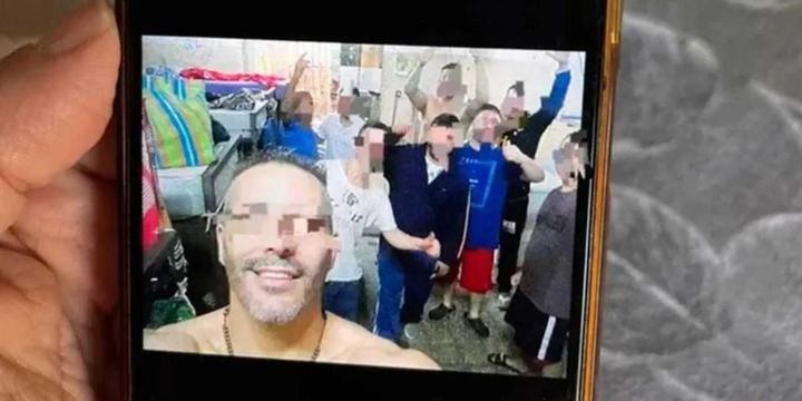 Imagen de Una familia santafesina fue estafada con un alquiler en la Costa y los presos se burlaron con una selfie desde la cárcel Imagen de Una familia santafesina fue estafada con un alquiler en la Costa y los presos se burlaron con una selfie desde la cárcel