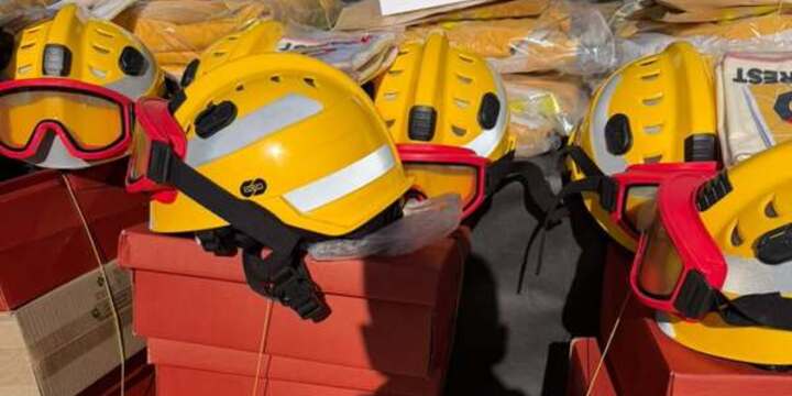 Imagen de Bomberos Voluntarios de Arroyo Seco recibieron nuevo equipamiento para incendios forestales