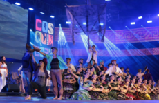 Imagen de Santa Fe brill&oacute; en Cosqu&iacute;n: ovaci&oacute;n de pie para el homenaje al Brigadier L&oacute;pez