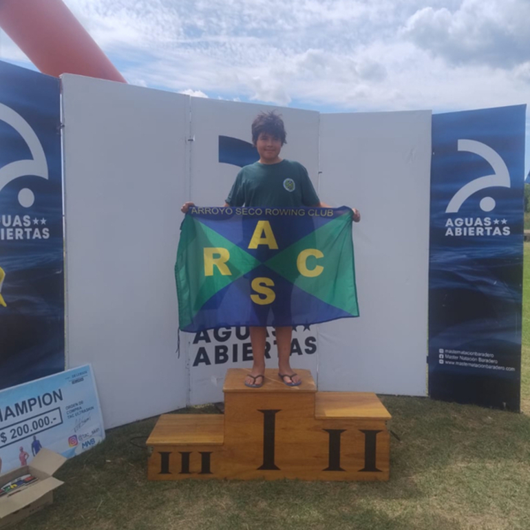 Imagen de Nataci&oacute;n: Ludovico Orlandini del Rowing Club, fue 1&ordm; puesto en su debut en Aguas Abiertas en Entre R&iacute;os