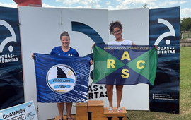 Imagen de Mariela Romagnoli del Rowing Club, obtuvo podios y medallas nadando en Aguas Abiertas en Entre R&iacute;os