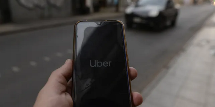 Imagen de Tensión en el transporte: Conductores de Uber en Rosario anuncian un "apagón" y denuncian tarifas "pauperizadas" Imagen de Tensión en el transporte: Conductores de Uber en Rosario anuncian un "apagón" y denuncian tarifas "pauperizadas"