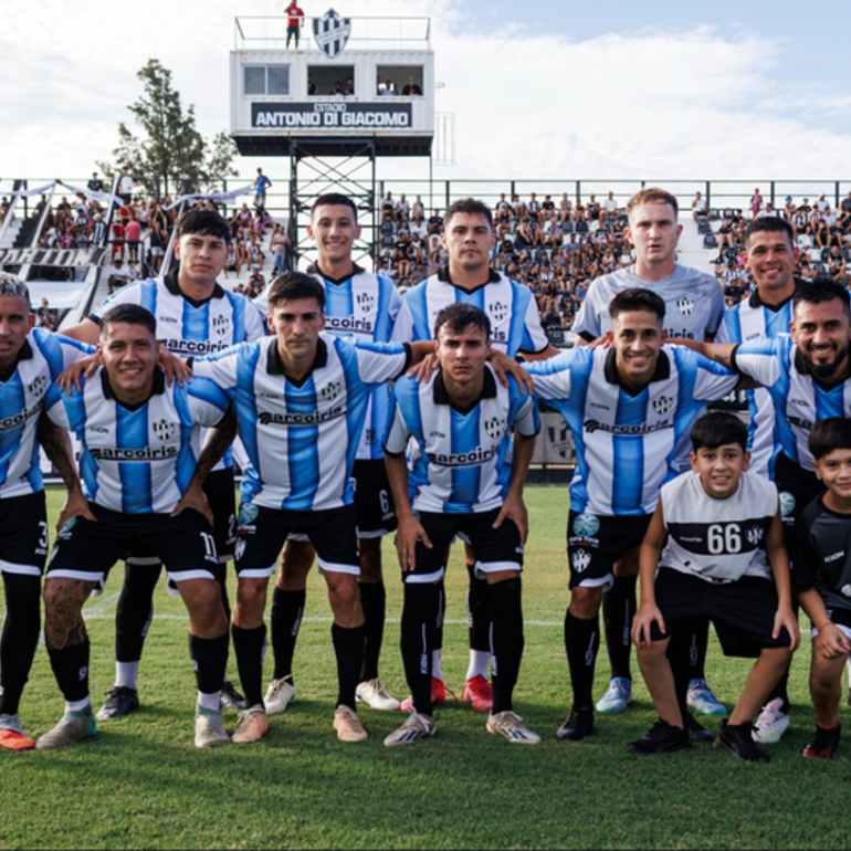 Imagen de Uni&oacute;n perdi&oacute; 1-0 ante Studebaker por la 'Copa Federaci&oacute;n'