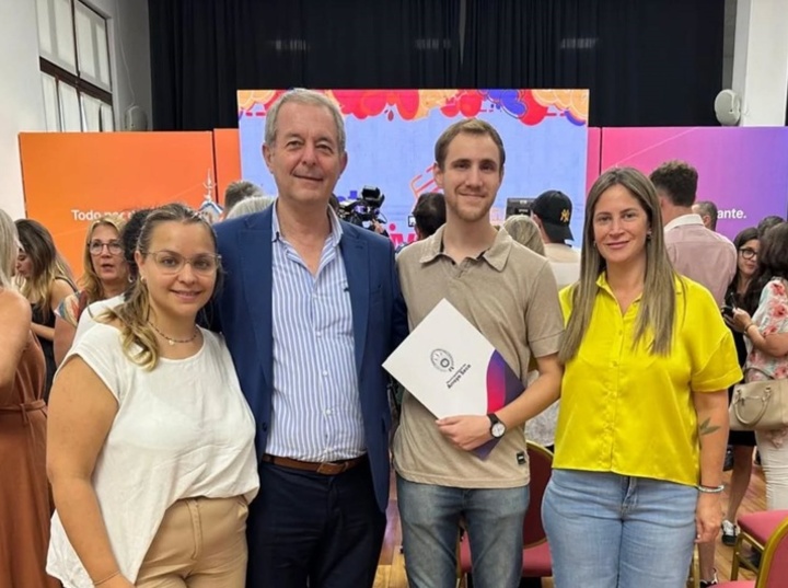 Nuestro intendente Daniel Tonelli y parte de su equipo participaron de dicha presentaci&oacute;n.