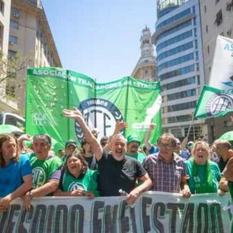 Imagen de Los gremios estatales lanzan un paro nacional para el 11 de febrero en rechazo a la reforma laboral