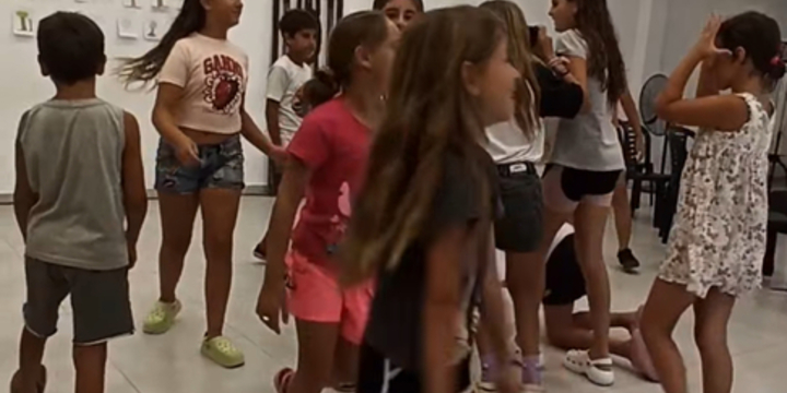 Imagen de Contin&uacute;a la Colonia de Pel&iacute;cula en el Centro Cultural de General Lagos