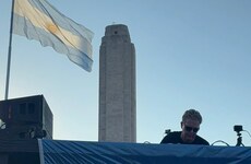 Imagen de Hist&oacute;rico: John Digweed hizo vibrar a una multitud en el Monumento a la Bandera
