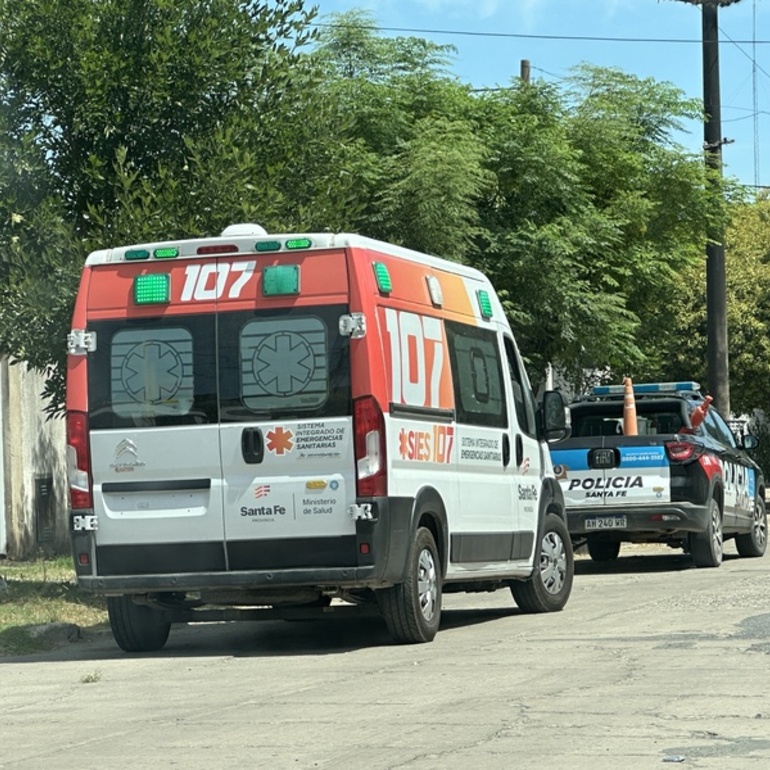Imagen de Polic&iacute;a y el SIES asistieron a persona en estado de abandono en domicilio de calle Ju&aacute;rez Celman