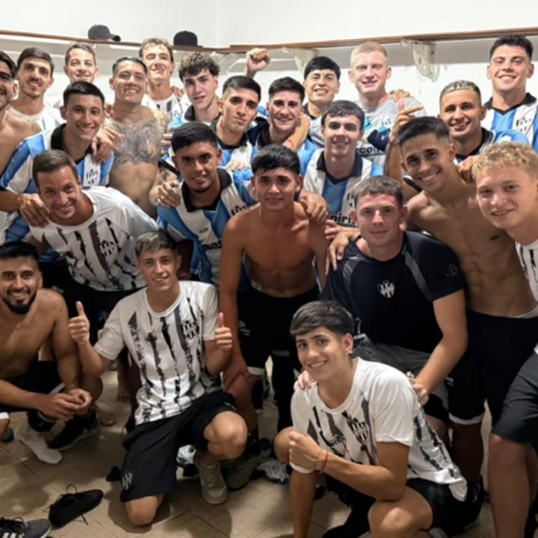 Imagen de Copa Federaci&oacute;n: Uni&oacute;n venci&oacute; 2-0 a Sp. Bombal