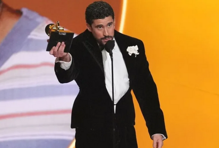 Imagen de Grammy 2026: Bad Bunny hace historia con el espa&ntilde;ol y Ca7riel & Paco Amoroso consagran el rock argentino
