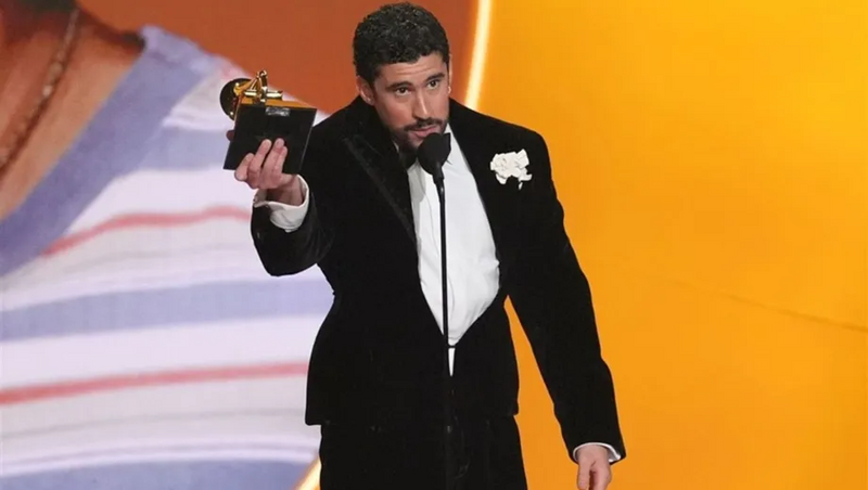 Imagen de Grammy 2026: Bad Bunny hace historia con el espa&ntilde;ol y Ca7riel & Paco Amoroso consagran el rock argentino