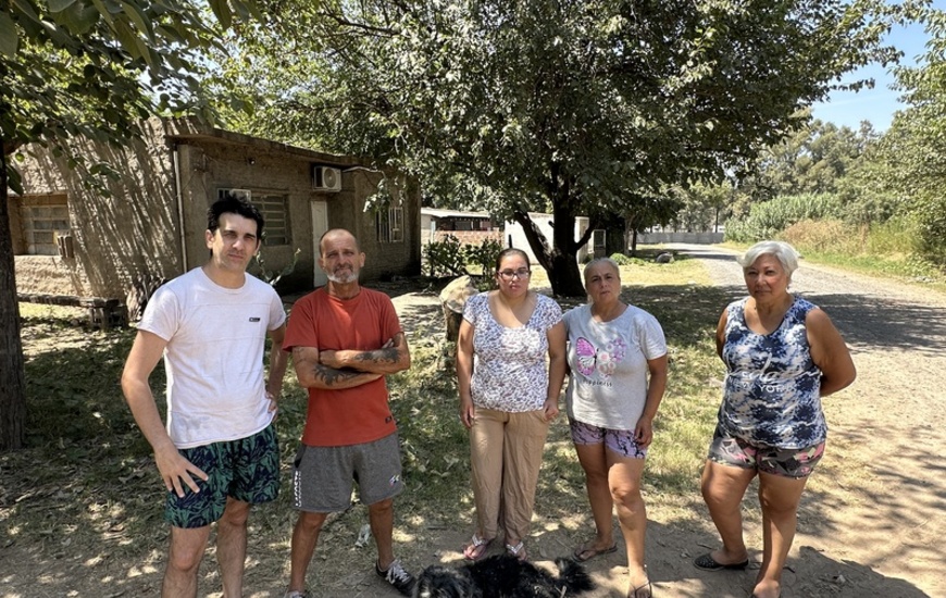 Imagen de Reclamo de vecinos de barrio Playa Hermosa por falta de luz
