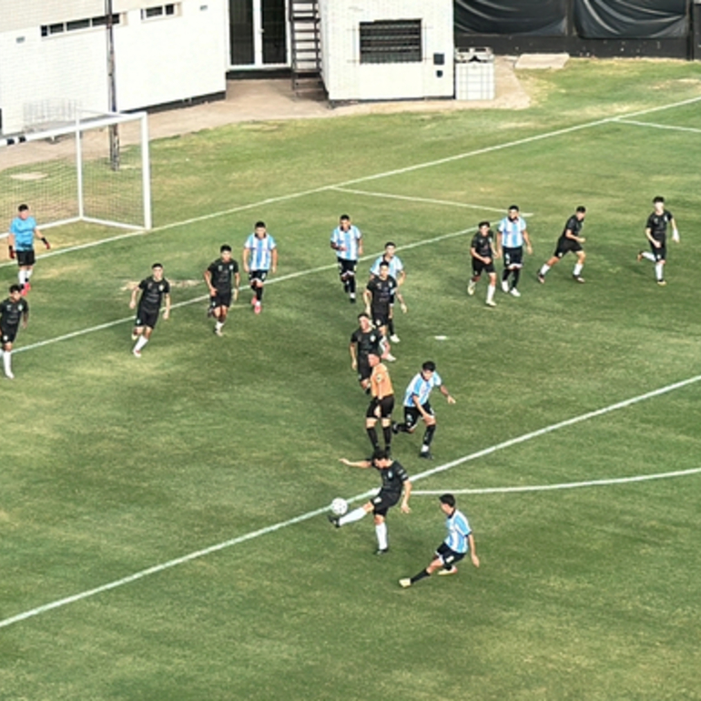 Imagen de Uni&oacute;n jugar&aacute; el 8/02 ante Racing de Teodelina por 'Copa Federaci&oacute;n'
