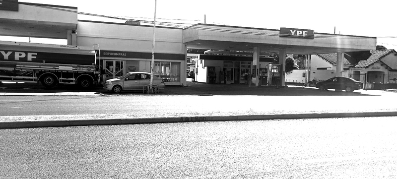 El cambio en la ruta complic&oacute; el acceso a la estaci&oacute;n de servicios
