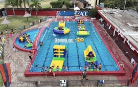 Imagen de Jornada de juegos inflables acu&aacute;ticos en la Colonia de Talleres