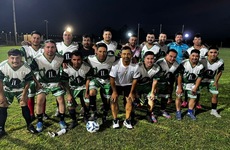 Imagen de F&uacute;tbol: los Amigos de la Estaci&oacute;n juegan el Torneo de las Estrellas +35