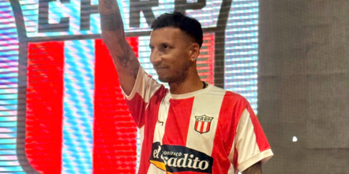 Imagen de Leonel 'Piri' Vangioni fue presentado como nuevo jugador de Riberas del Paran&aacute;